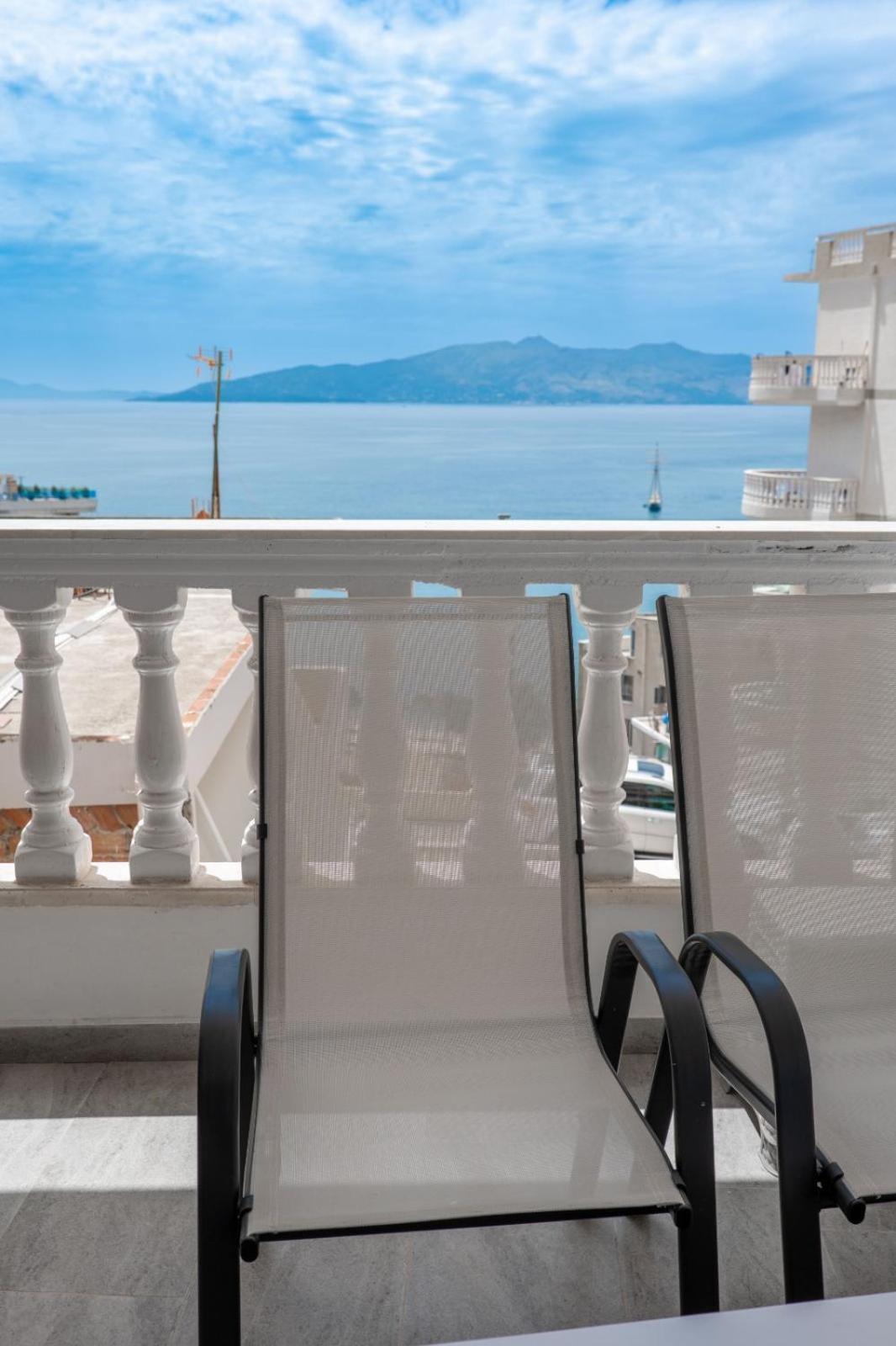 Esel Apartments ساراندا المظهر الخارجي الصورة
