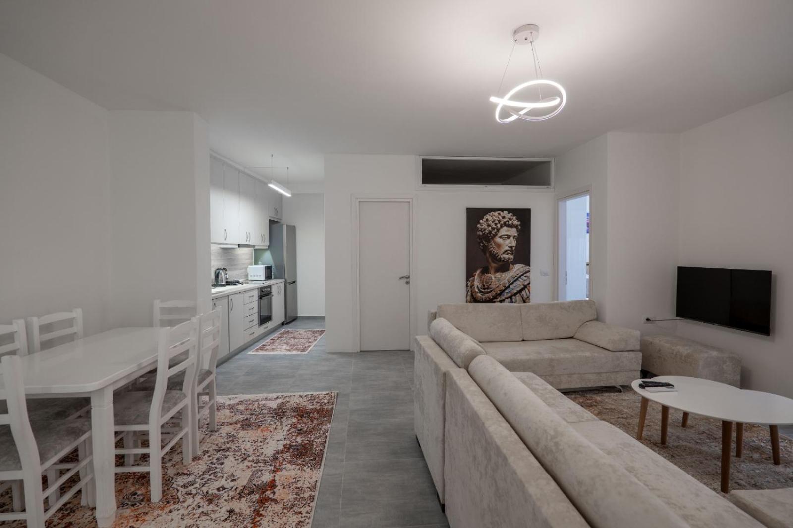 Esel Apartments ساراندا المظهر الخارجي الصورة